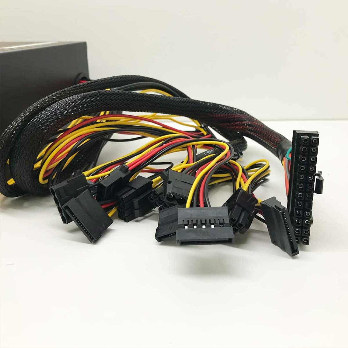 ARMAGGEDDON VOLTRON PLATINUM 700 2 POWER SUPPLY - Image 4